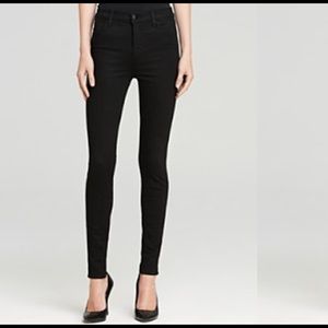 J Brand  - Photo Ready Maria High Rise Skinny